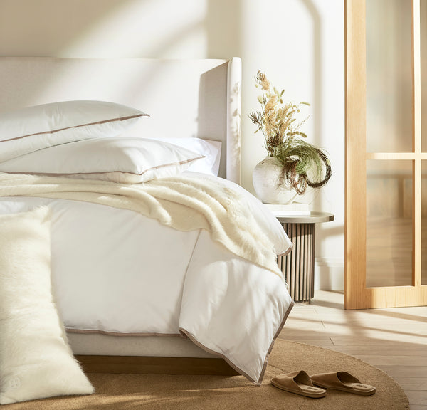 The Verite Throw Pillow Cover (Lumbar)