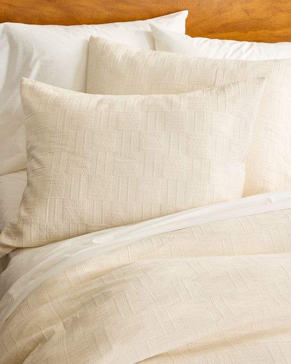 Checkered Matelasse Sham Set