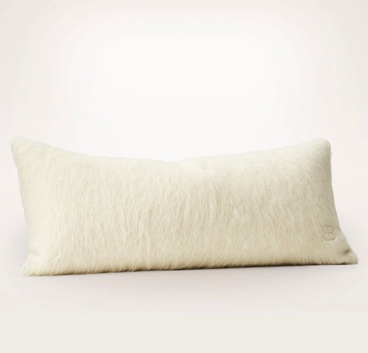 The Verite Throw Pillow Cover (Lumbar)