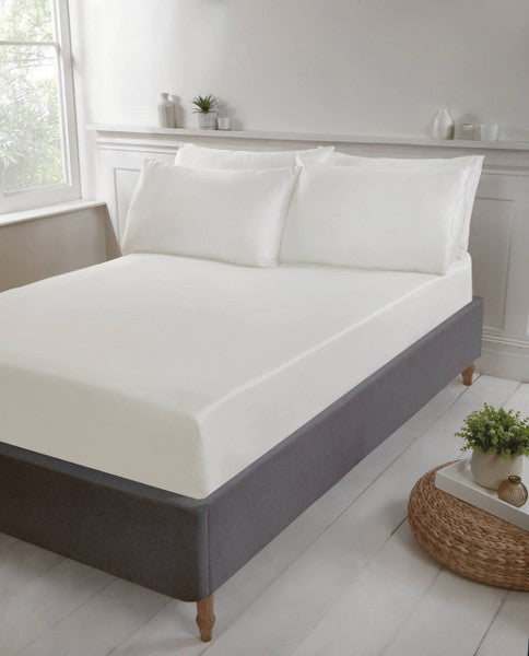 So Soft Microfibre Fitted Sheet