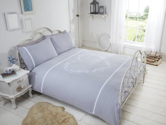 Heart Duvet Set
