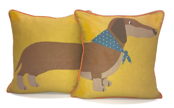 Long Sausage Dog C/Cover 43x43 Multi