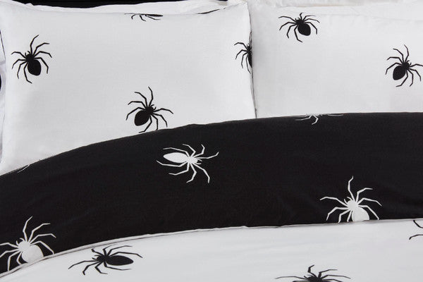 Black Spider Duvet Set