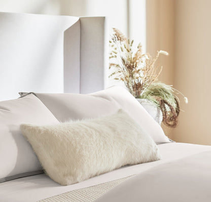 The Verite Throw Pillow Cover (Lumbar)