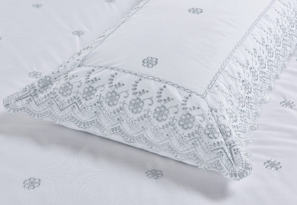 Gabrielle Duvet Set