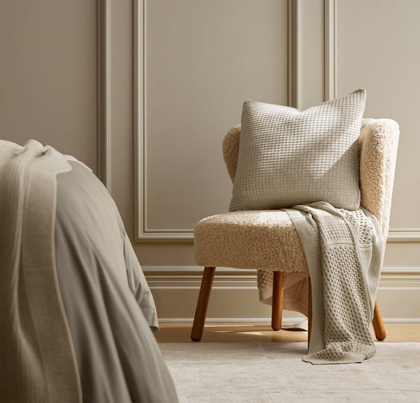 Mosaic Honeycomb Knit Pillow Cover (20x20)