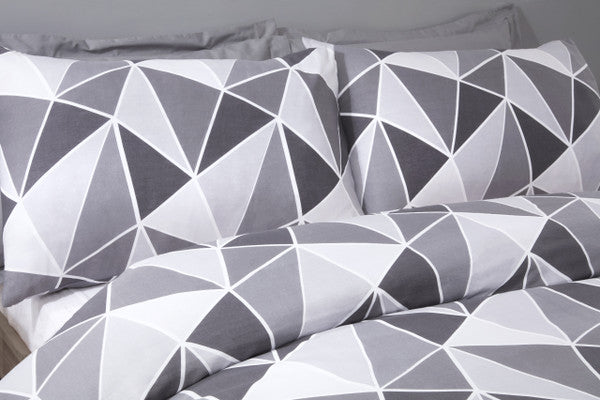Leo Duvet Set