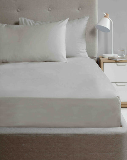 So Soft Microfibre Fitted Sheet