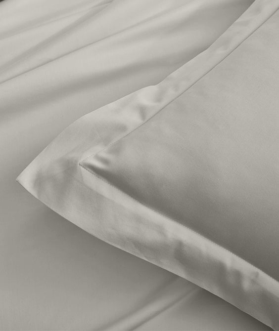 Signature Hemmed Sham