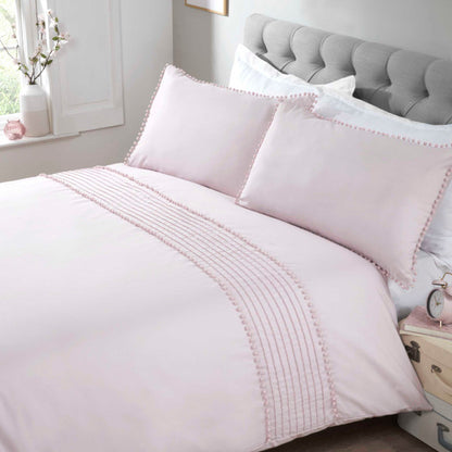 Pom Poms Duvet Set