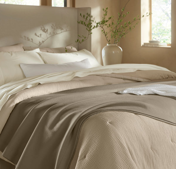 Essential Bed Blanket