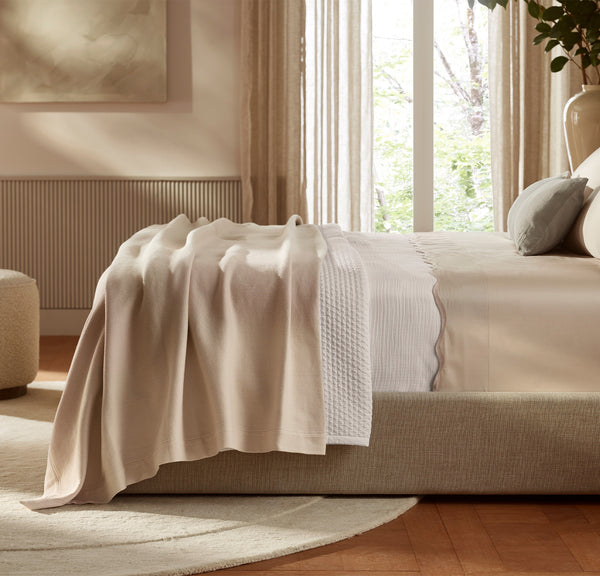 Essential Bed Blanket