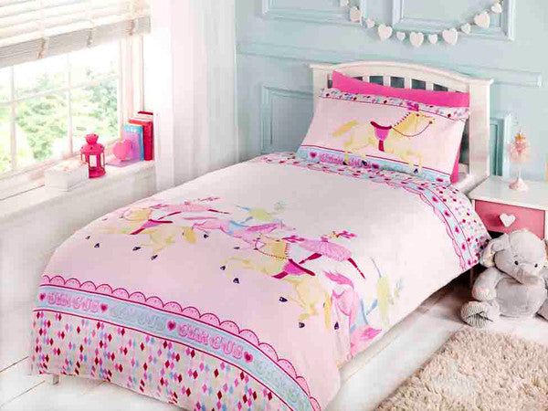 Show Time Duvet Set