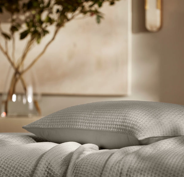 Signature Textured Stitch Quilted Sham