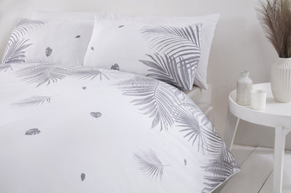 Tropics Duvet Set by Sustainable Home