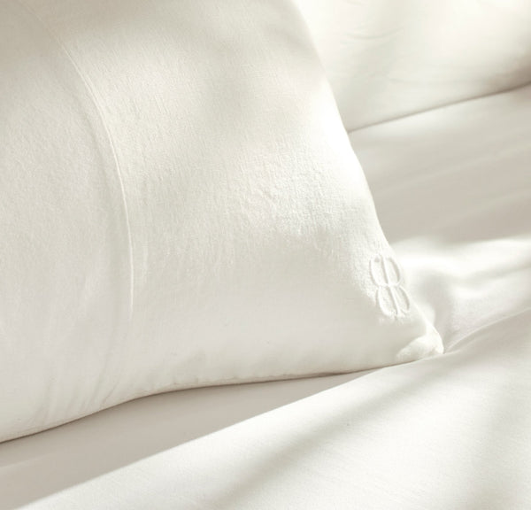 Linen Velvet Paneled Pillow Cover (20x20)